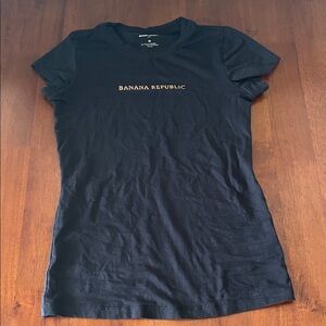 Banana Republic Black Tee with Tan Logo